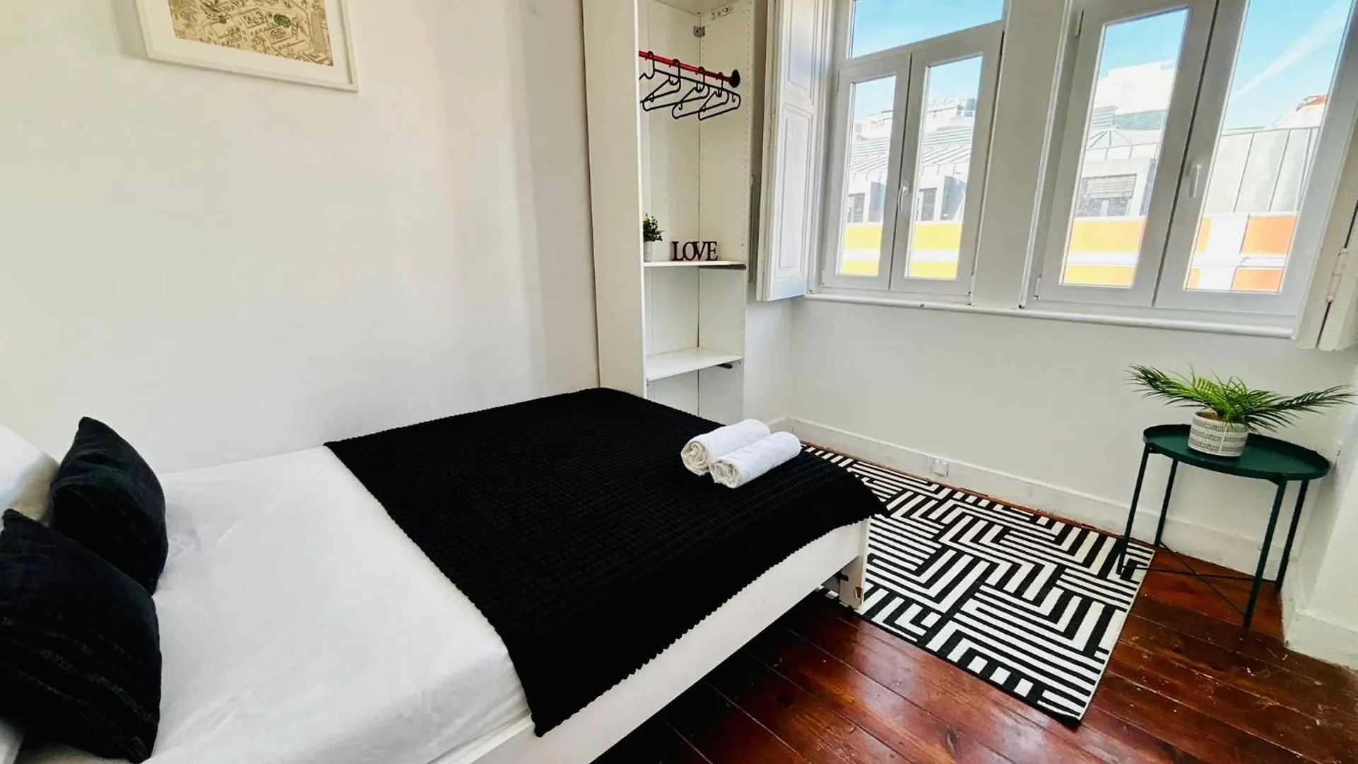 호스텔 Top Standard Rooms Marques De Pombal, Central 리스본