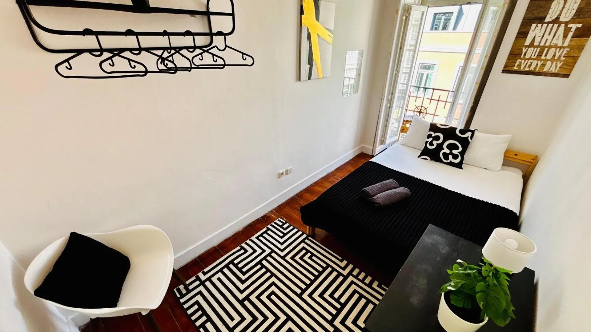 호스텔 Top Standard Rooms Marques De Pombal, Central 리스본